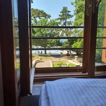 Miau Premium Apartment Selce